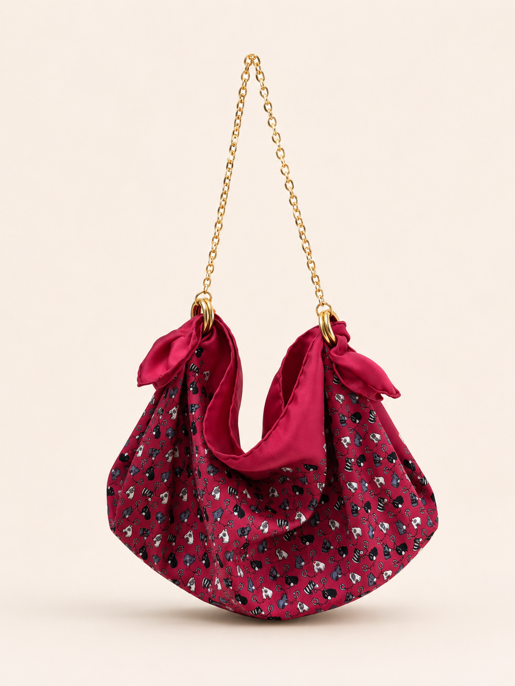 Le Noué — Vintage Hermès Silk Petite, Equestrian Heads