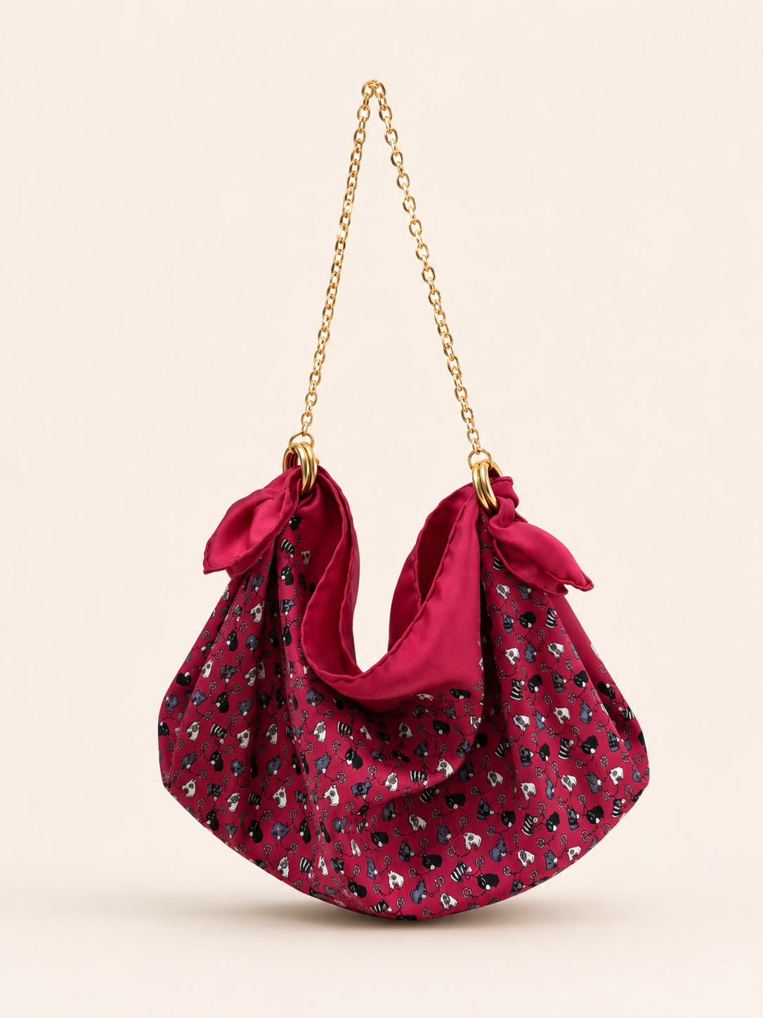 Le Noué — Vintage Hermès Silk Petite, Equestrian Heads