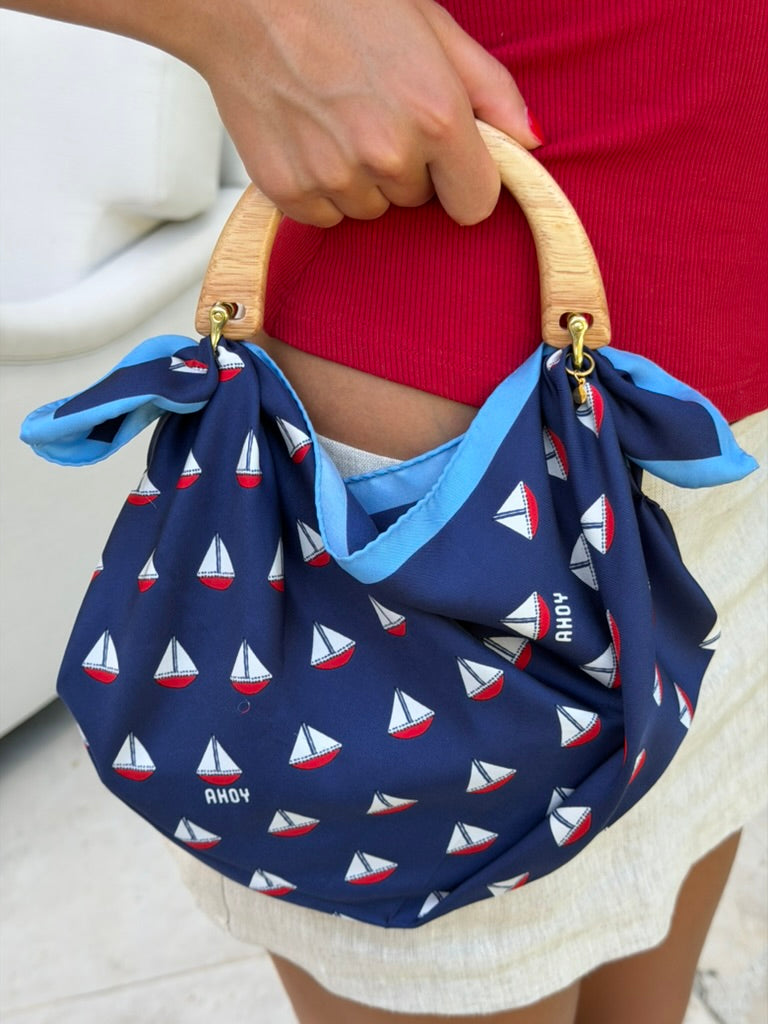 Le Noué — Vintage Tory Burch Silk Petite, Sailboat