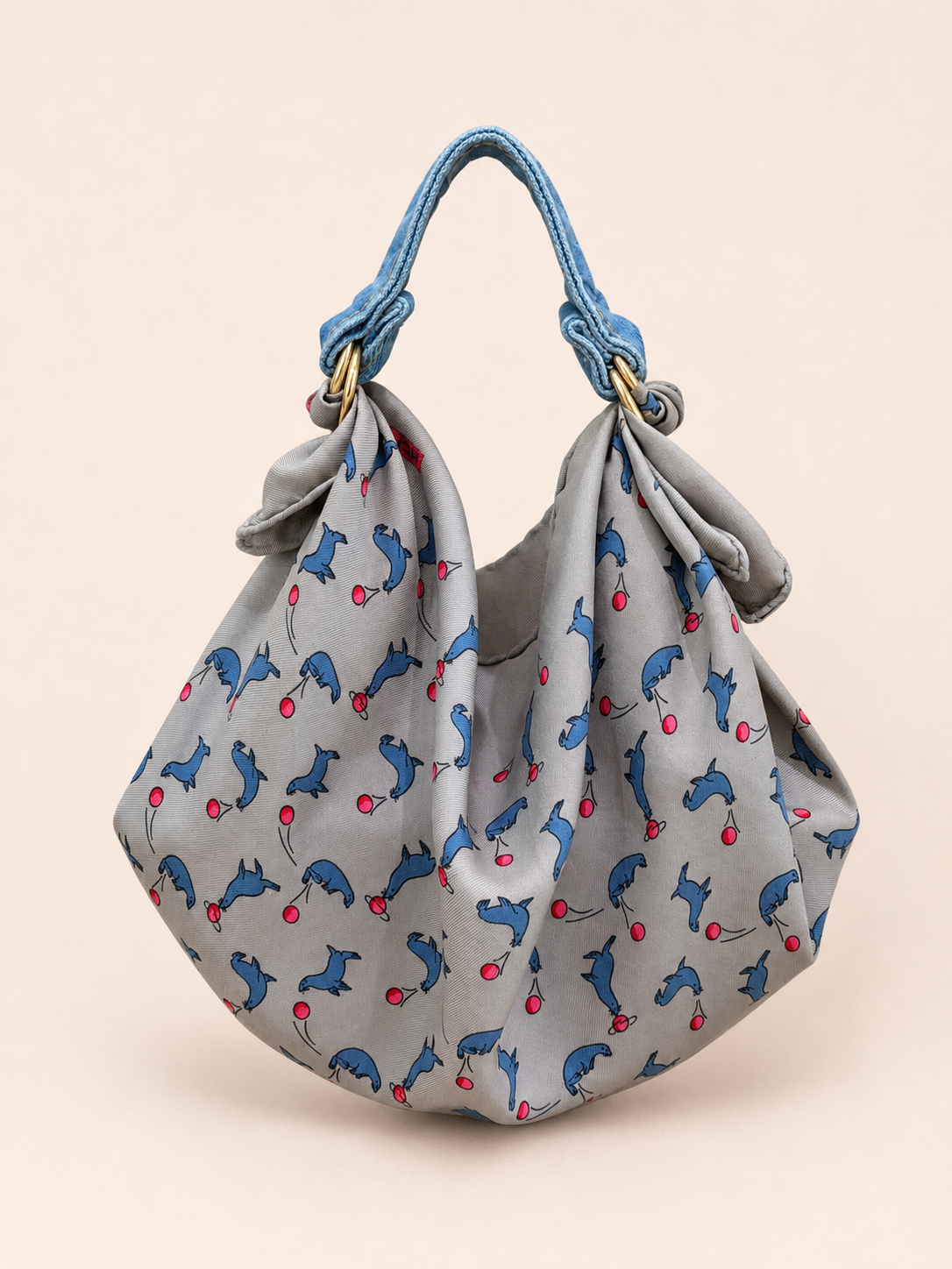Le Noué — Vintage Hermès Silk Petite, Seals